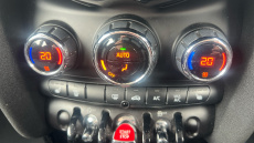 MINI Hatchback 1.5 Cooper Classic 3dr Petrol Hatchback